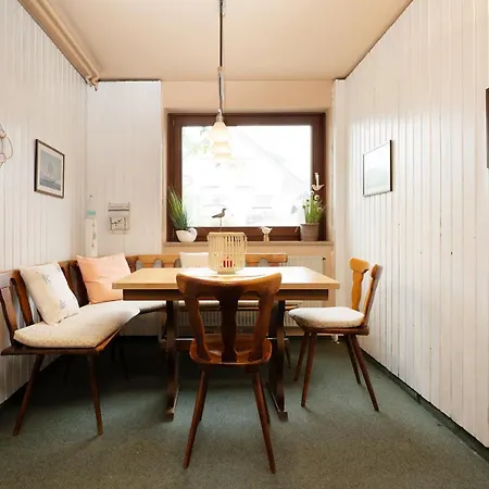 Haus Gorch Fock, Brigg アパート *